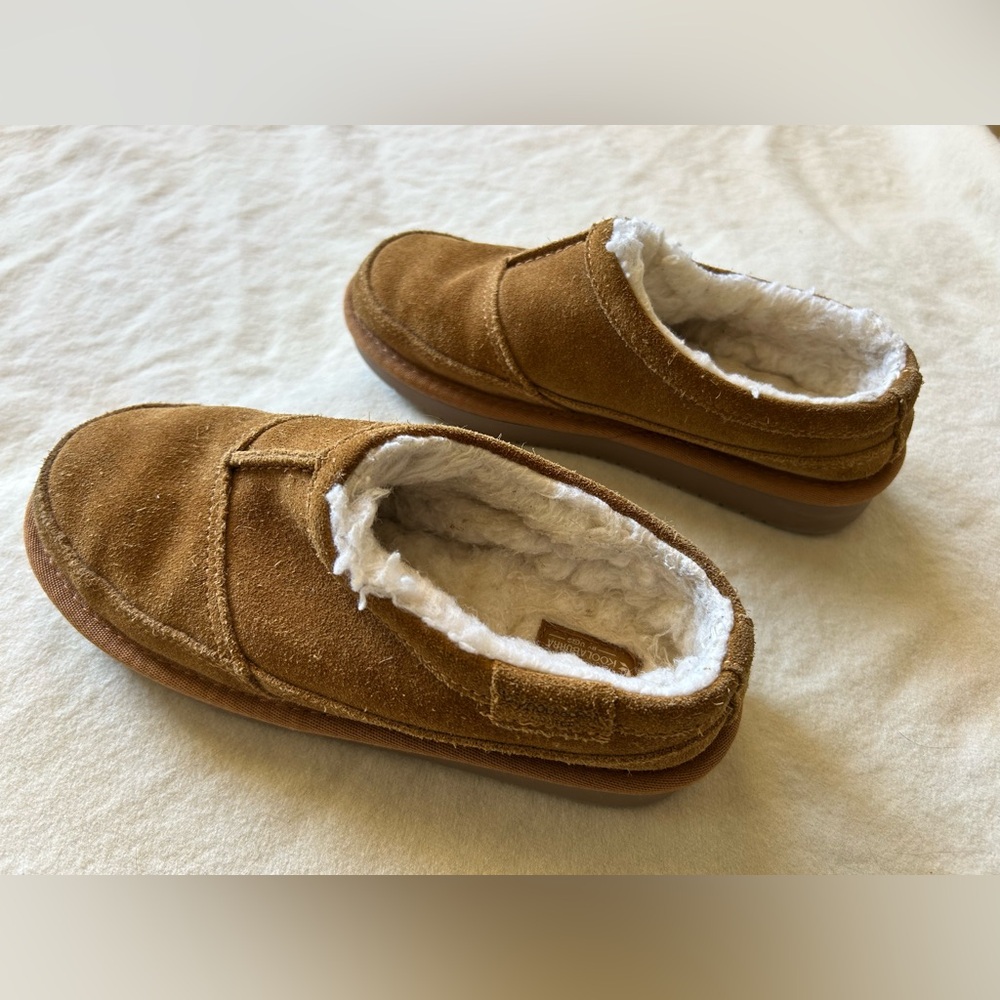 Koolaburra By UGG Braidee Chestnut Tan Brown Suede Slippers Size Kids 2